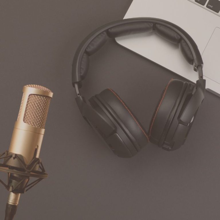 Creating Your Top Three Interview Topics with Linda Goldfarb
