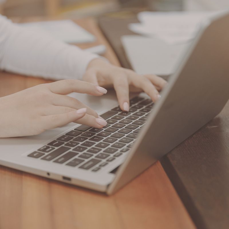 Creating Professional Interview Queries with Linda Goldfarb